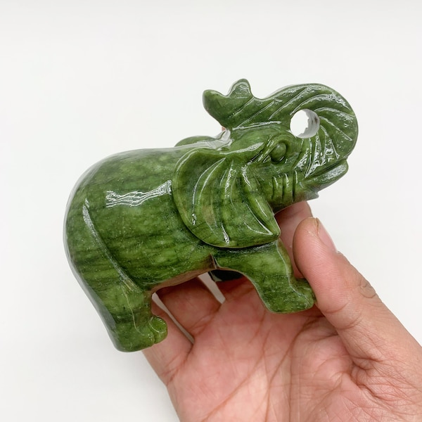 1PC Natural Green Jade Carved Elephant Statue - CHand-Carved Crystal Quartz Decor, Reiki Healing Energy Chakra Stone, Perfect Gift for Mom