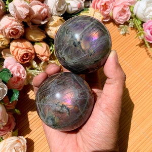 Esfera de labradorita púrpura de 6,5 cm: cristal de cuarzo para decoración del hogar