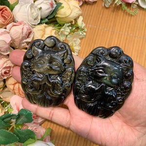 Golden Obsidian Nine-Tailed Fox: Healing Crystal Decor with Metal Base, Halloween gift