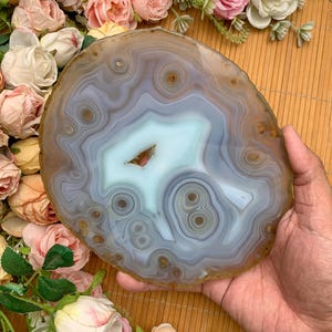 1PC Natural Agate Slice - Unique Pattern, Healing Crystal, Special Gift with Stand Halloween Gift