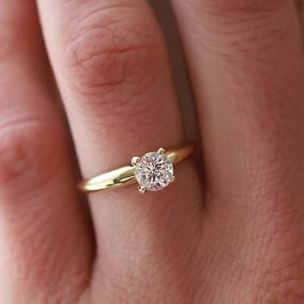 10K | 585 Gold Moissanite Engagement round cut ring| Solitaire Ring | Unique Moissanite Ring | Gold Ehering  Velobungs ring