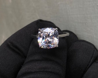 10KGold Verlobungsring | DiamantEhering |Kissen Diamantschliff |Zinkenfassung |Ehering für Sie | Geschenk für Sie|VerlobungsringMoissanit