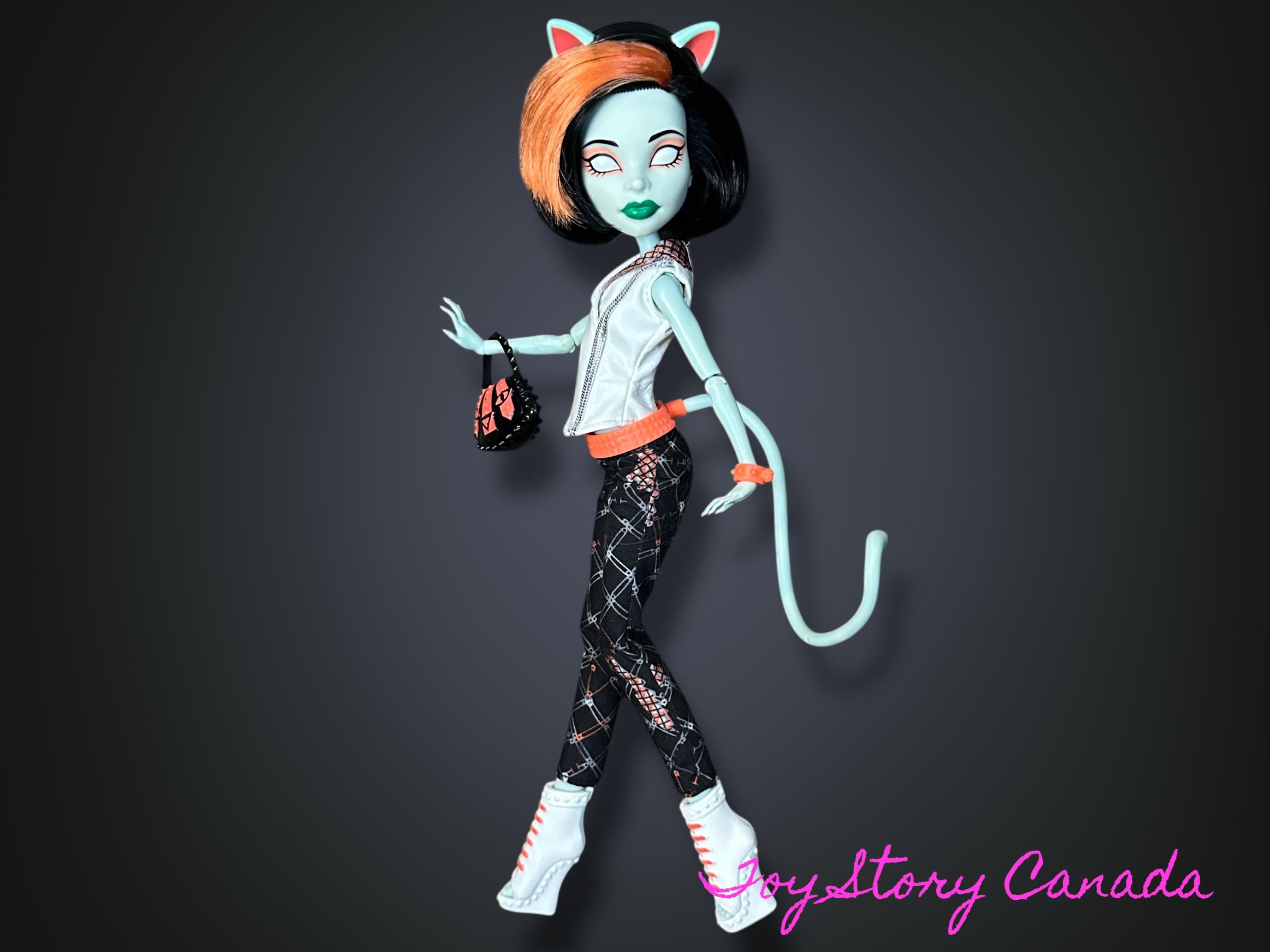 Monster High Scarah Screams ~ Freaky Fusion, Fusion-inspired