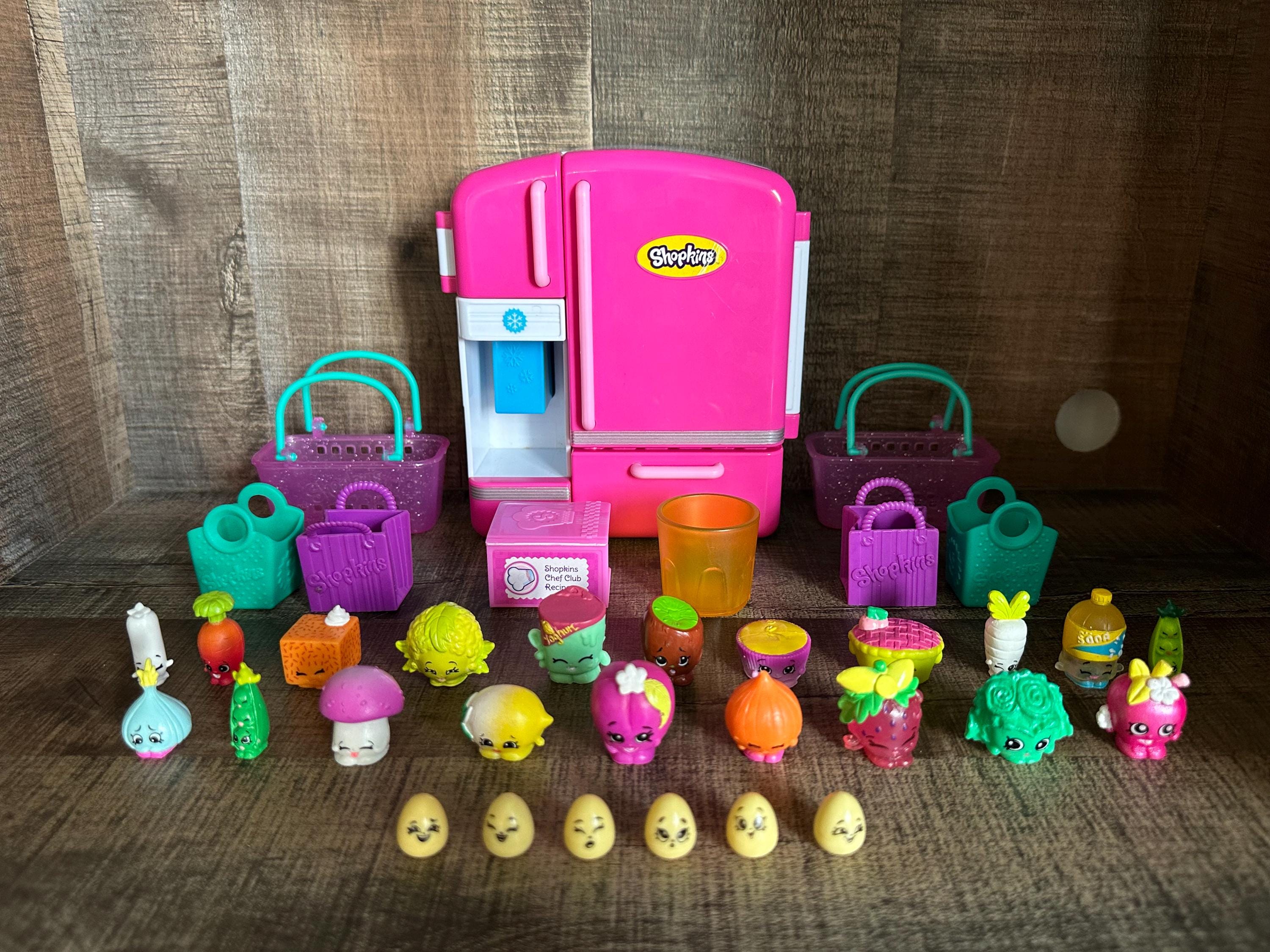 Shopkins Pink So Cool Fridge with Shopkins