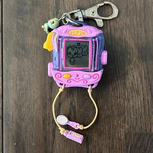 Littlest Pet Shop Digital Pet Bird Keychain TESTED!