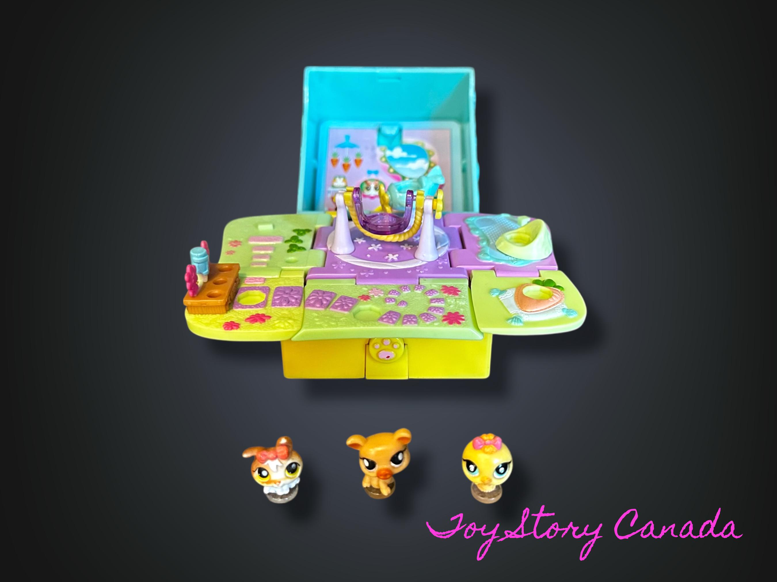 Littlest Pet Shop Teeniest Tiniest Mini Pop-up Pet Shop ~ Bunnies
