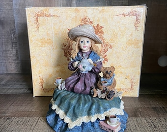 Boyd’s Yesterday's Child ~ Tea for Two, Music Box with Box (no styrofoam)