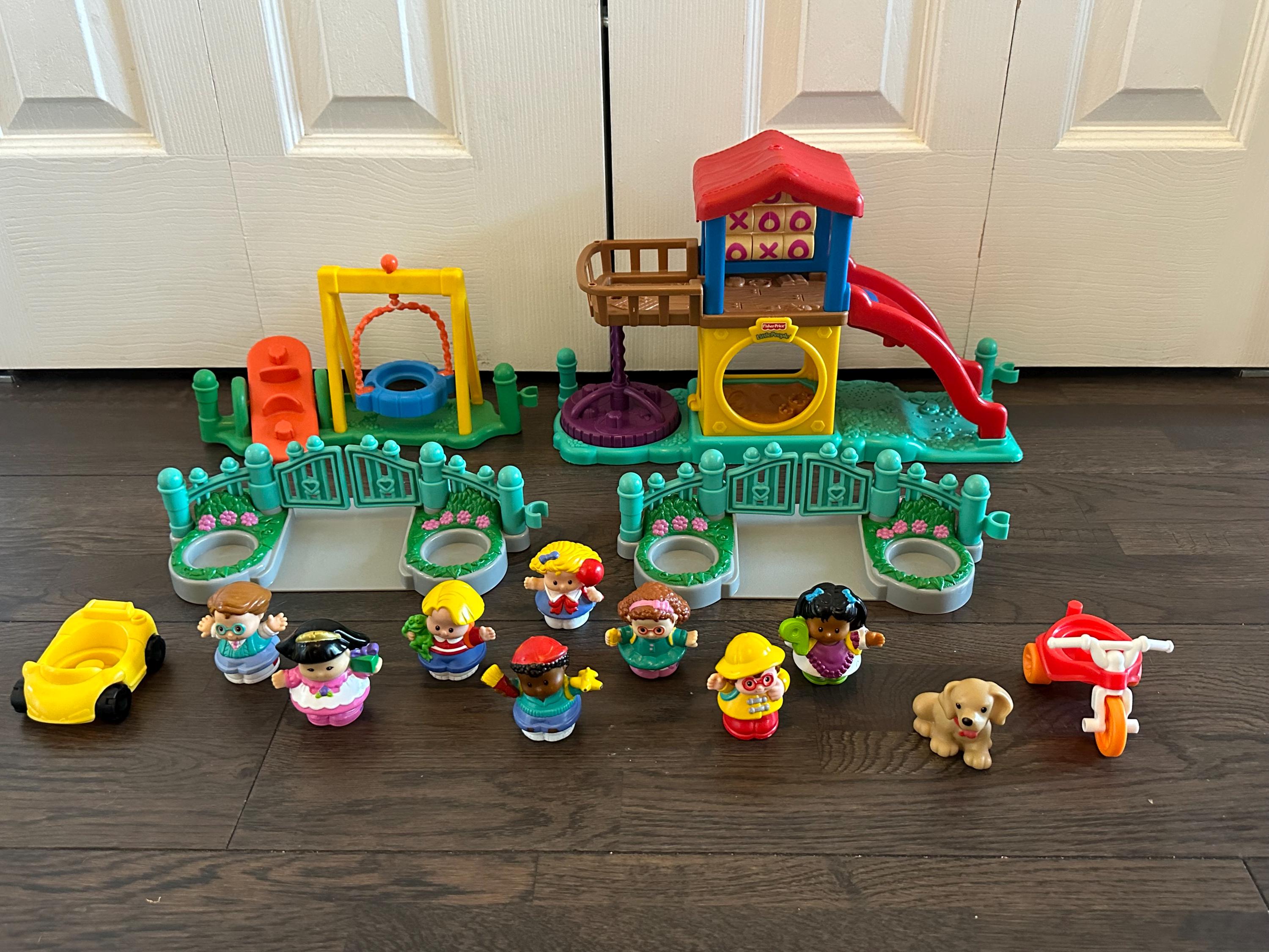 中古】【非常に良い】Fisher-Price Little People Place Musical