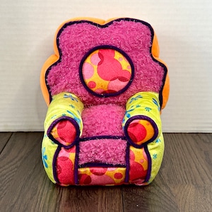 Groovy Girls Awesome Armchair, Flower Chair, B6