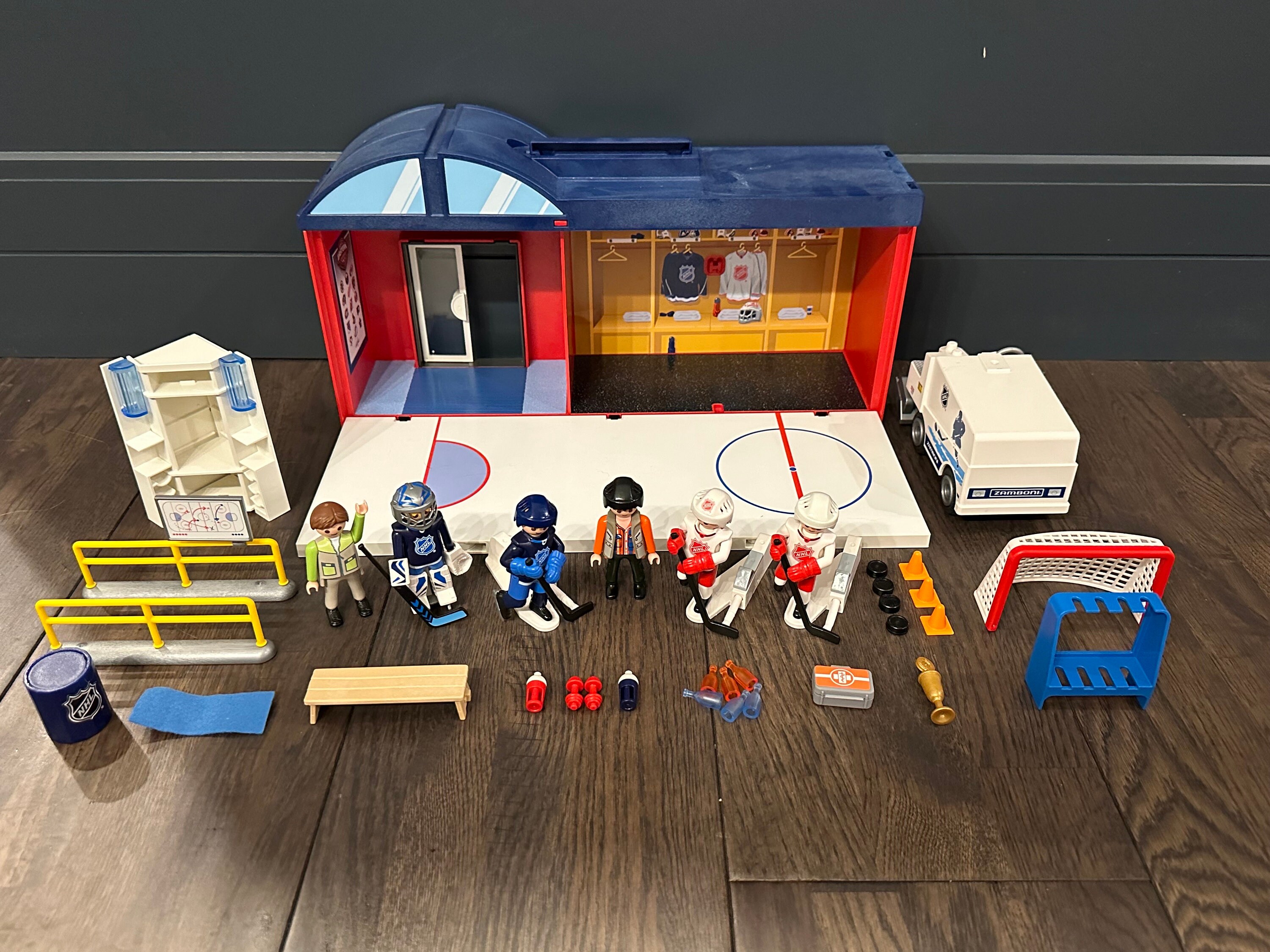 Ice Hockey Rink Playmobil Hockey Locker Room Playmobil NHL Hockey