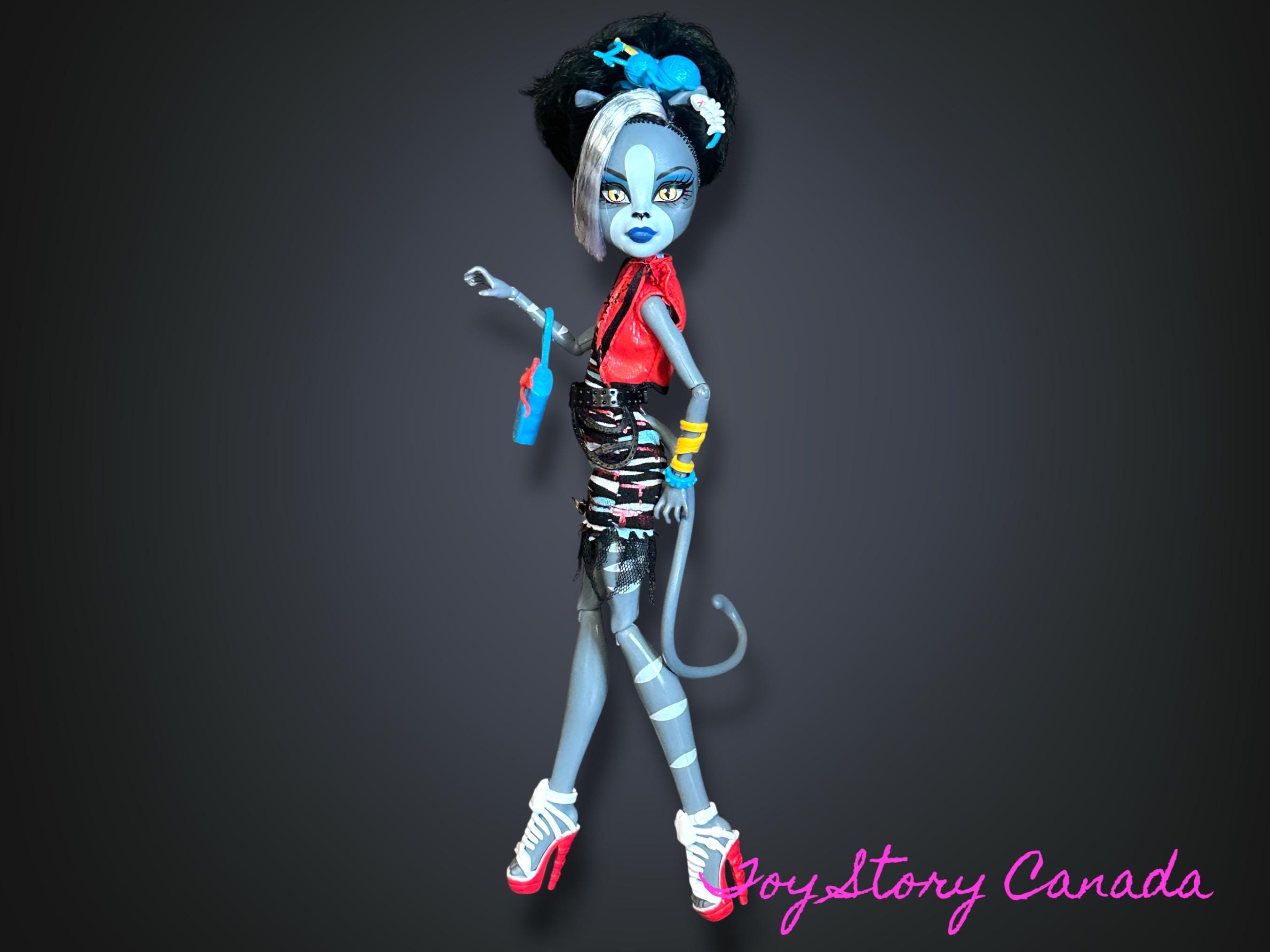 Monster High Werecat Purrsephone ~ Zombie Shake ~ Monster High