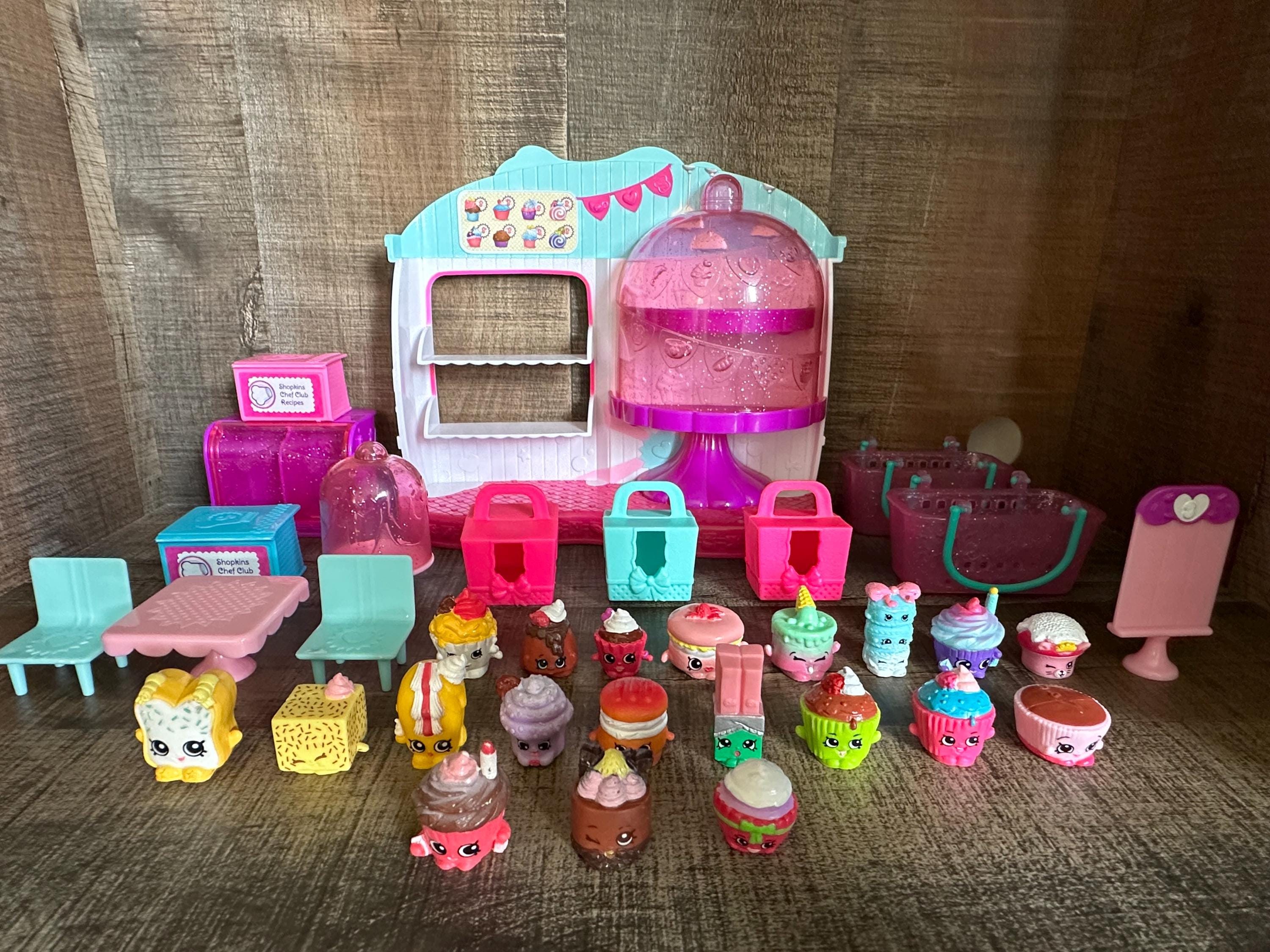 [Shopkins]Shopkins Cupcake Queen Cafe Playset 56081 [並行輸入品] Shopkins Cupcake Queen Café : Amazon.com.au: Toys & Games