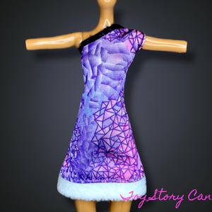 Abbey Bominable ~ Scaris City of Frights ~ Robe violette