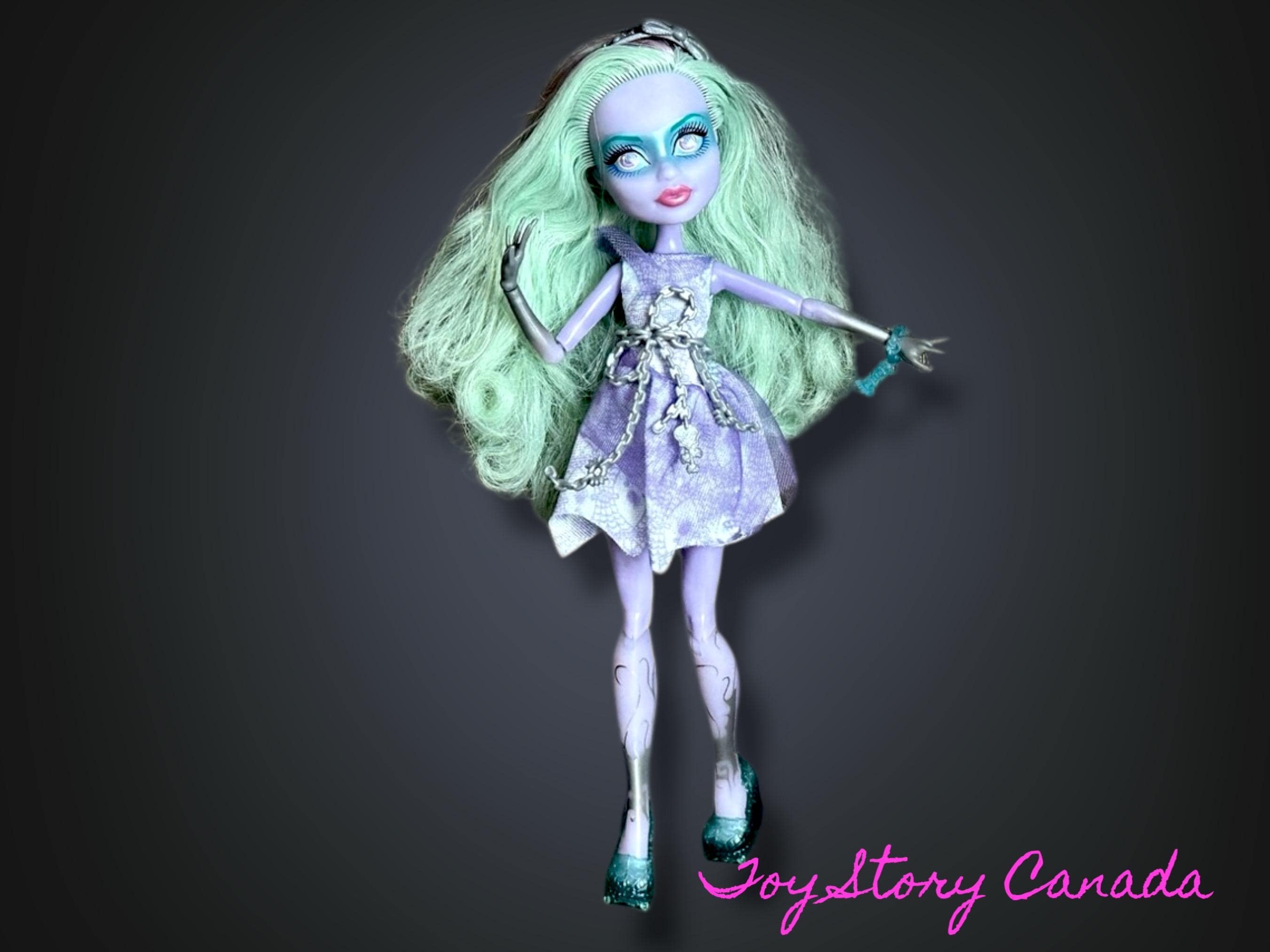 Twyla Boogeyman ~ Haunted, Getting Ghostly ~ Monster High Doll