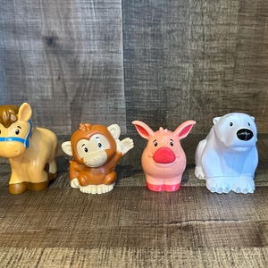 Fisher Price Little People ~ Animal Set #3, B9