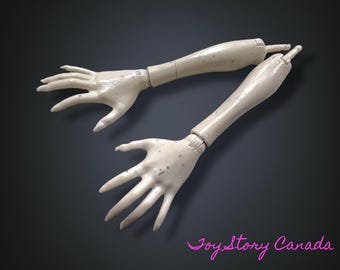 Monster High Rochelle Goyle ~ G1 Replacement Arms