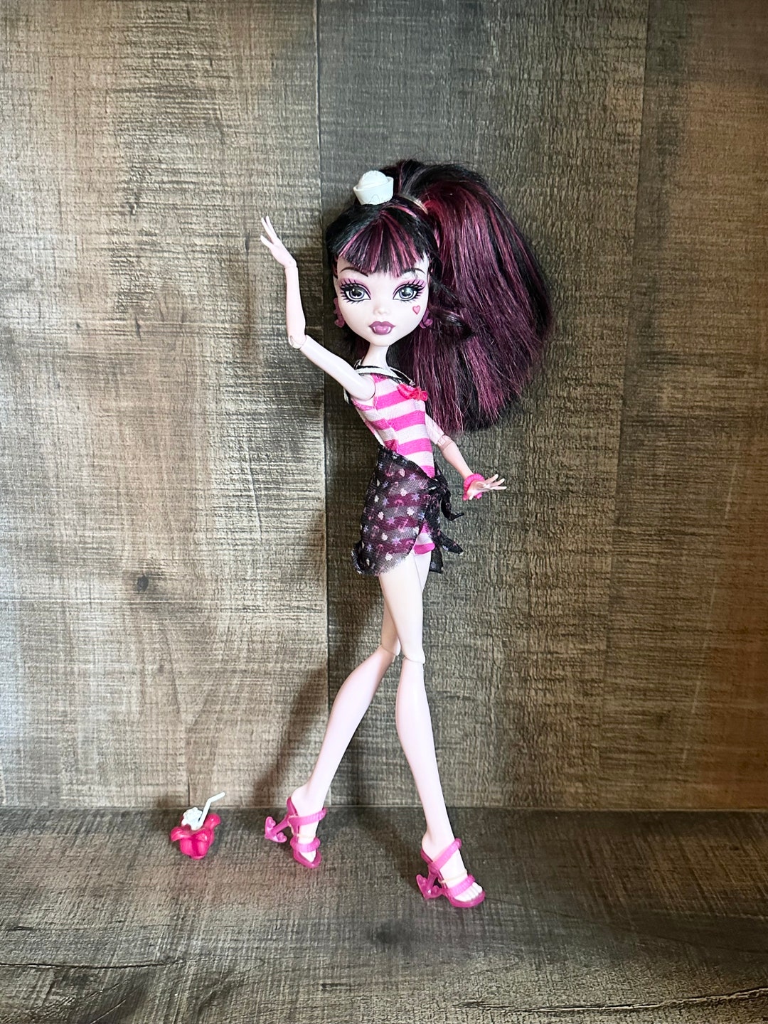 Review] Boneca Draculaura ~ Monster High 