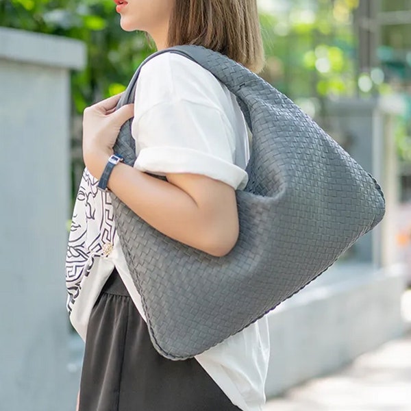 Sheepskin Leather Hobo Bag, Woven Leather Bag, Handwoven Handbag, Leather Shoulder Bag - Durable and Stylish Accessory for Every Occasion