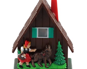 Gucki - Click-TV - Forest hut with fairy tale - Little Red Riding Hood