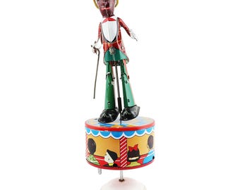 Vintage Reuge Dancing Couple Automaton Wind up Musical Dome Music