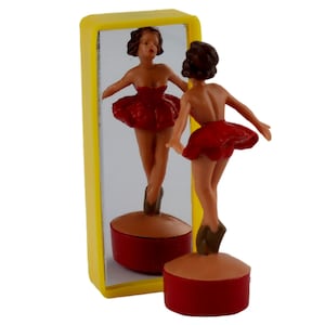Ballerina Dancing Mary 磁石で踊る人形 西ドイツ Dancing Ballerinas Vintage Magnetic - Etsy