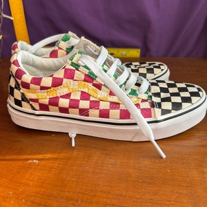 Retro Regenbogen Glitzer Karierte Vans mit Schnürsenkeln, Größe