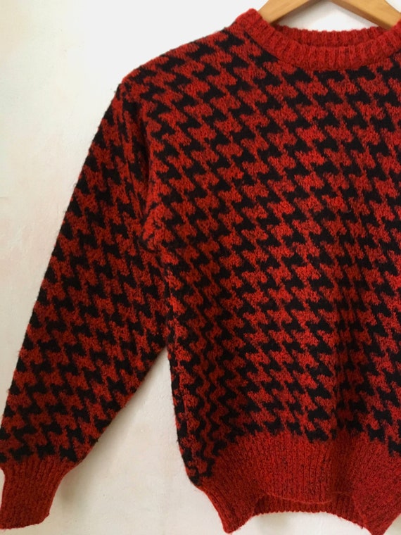 Vintage Teens Houndstooth Sweater, Red Patterned … - image 3