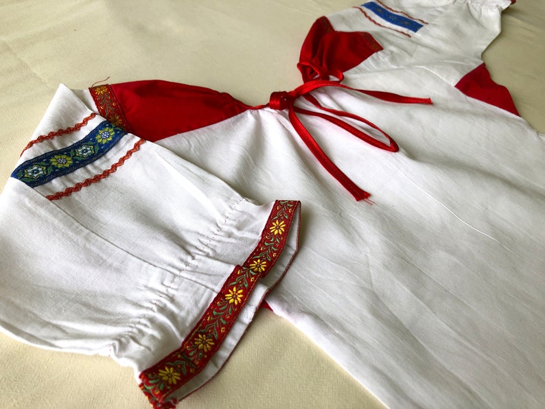 Vintage Kids Folk Blouse, 4T Girls Peasant Blouse, Romanian Blouse, Boho Hippie Ethnic Shirt, Girl Traditional Clothing, White Cotton Blouse zdjęcie 4