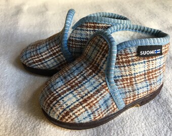 70s Checkered Baby Booties, Vintage Baby Boy Shoes, Retro Winter Spring Slip In Boots size EU 20 US 5, Blue Brown Plaid Baby First Shoes