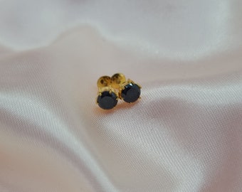 22k Solid Gold Ear Studs: Black Cubic Zirconia Karabu Earrings - Etsy