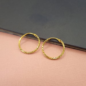 22k solid gold hoop earrings / Ballies