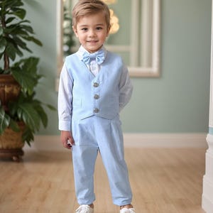 Conjunto de terno azul claro para meninos: colete de seda de alpaca, calça suspensório, gravata borboleta