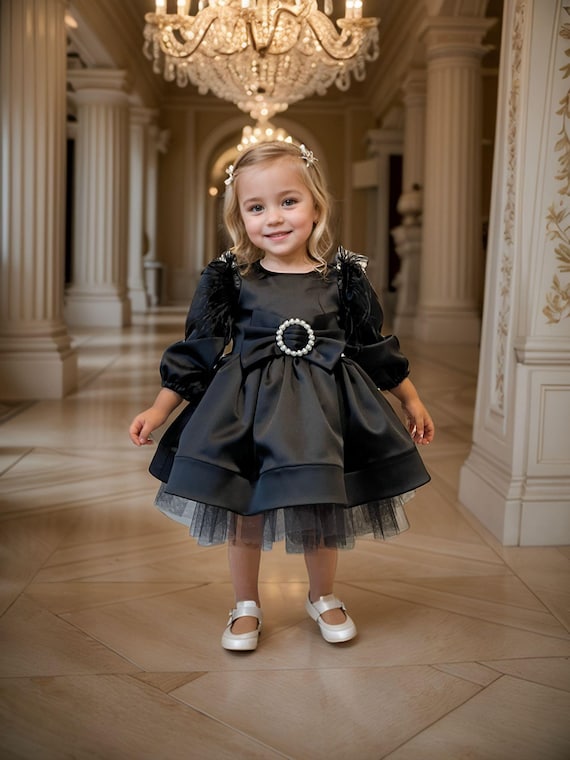 knee length dresses for ladies Duntery Long Flower Girl Dress Tulle Lace 3/4 Sleeves Pretty Applique Design, Champagne