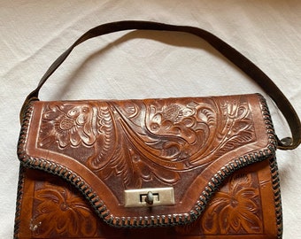 Vintage boho tooled leather hand bag c. 1970s/collectible bags