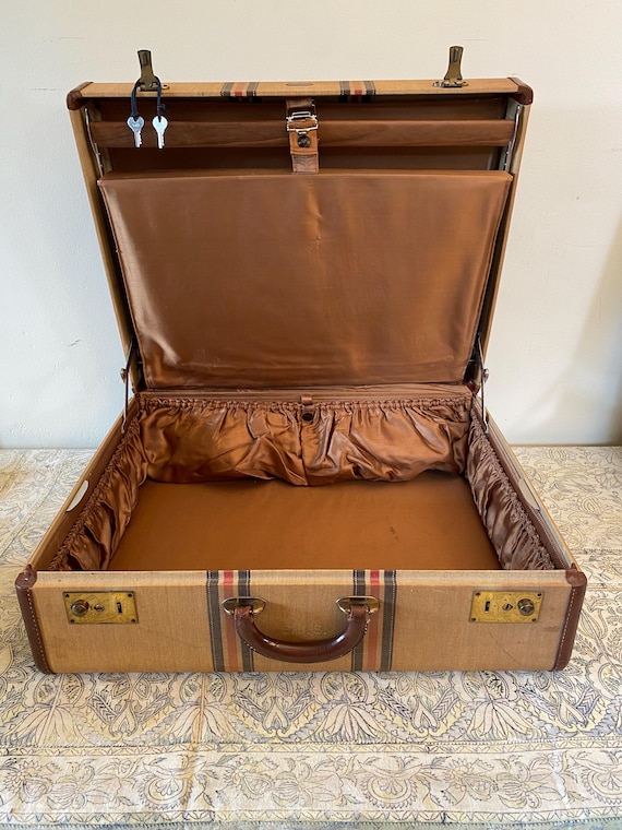 Vintage Hartmann Striped Luggage-sky Robe-vintage Suitcase