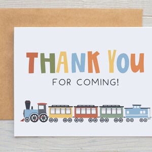Tarjeta de agradecimiento con tema de tren: todos a bordo. Tarjeta de agradecimiento editable. Tema de tren. Fiesta de cumpleaños en tren. Plantilla editable de Canva