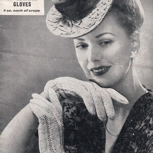 vintage knitting pattern for two pairs of summer gloves