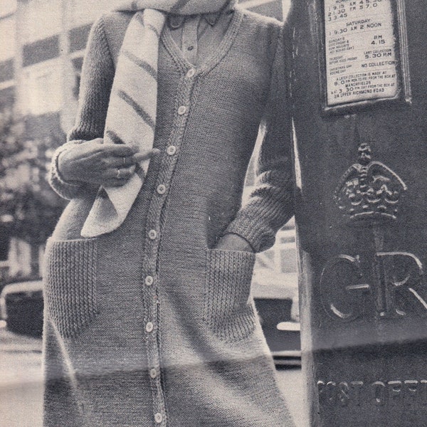 vintage knitting pattern for ladies long midi coat cardigan 1970s