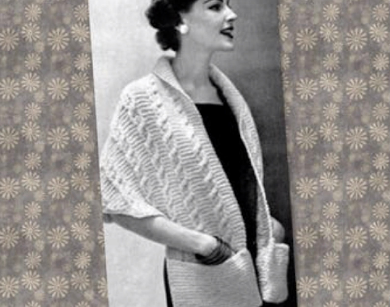 Knitting Pattern for Vintage Shrug Scarf With Pockets - Etsy