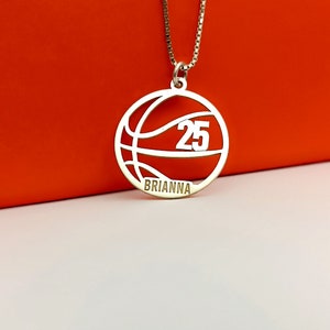 Colar personalizado com número de basquete, colar com número de jogador de basquete, colar personalizado com nome de número de basquete, presente de joia esportiva