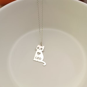 Personalized Cat Necklace, Cat Name Necklace, Custom Cat Jewelry, Animal Pendant, 925 Sterling Silver Personalized Gifts, Cat Lover Jewelry