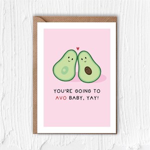 Du gehst zu AVO Baby, YAY! | Karte | Herzlichen Glückwunsch | Neues Baby | Avocado-Wortspiel | Schwanger | Mutter | Liebe | Niedlich | Mama zu sein | Mädchen | Junge
