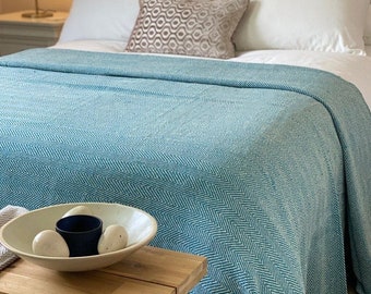 Aqua bed throw sale