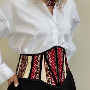 Underbust corset waist, red underbust corset belt, renaissance corset, Victorian corset top for her