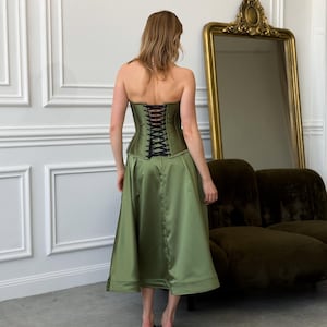 Ensemble haut corset et jupe longue longue, belle robe d'invité pour un mariage entre célibataires, robe de bal et tenues de festival ! image 4