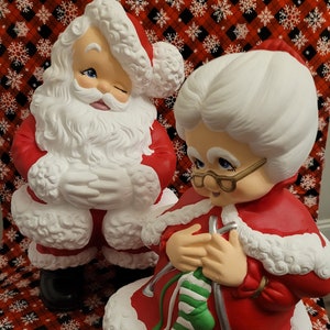 FREE USA Shipping! Very Rare Big Mr & Mrs Santa Claus Set! Custom Finish Design! WOW