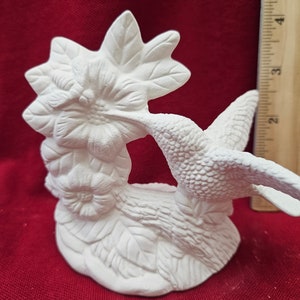 FREE USA Shipping! " Hummingbird Feeding Flower "! U Paint Ceramic Bisque! Unpainted Ready to Paint! WOW!