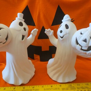Biscuit Céramique à Peindre – Couple De Fantômes Sur Souche Avec Citrouilles