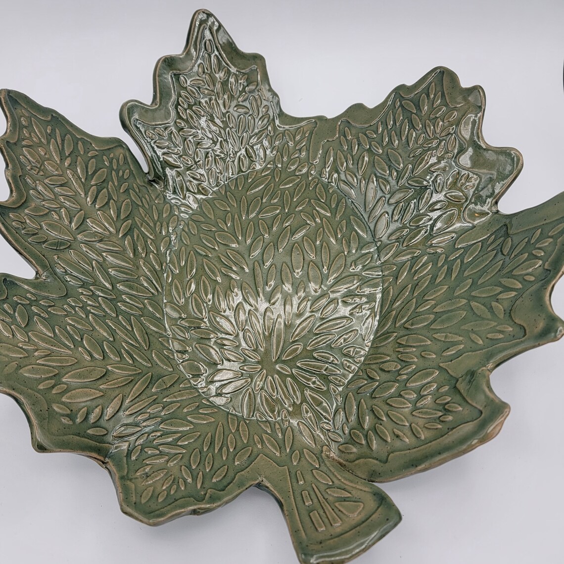 Green Slab Built, Clay Platters, Leaf Platter, Pottery Platters in