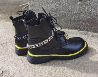 Boot chain